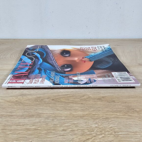 Haute Doll Magazine Good vs Evil Troll Pullip Cover April 2007 Volume 4 Issue 2 - Picture 5 of 8